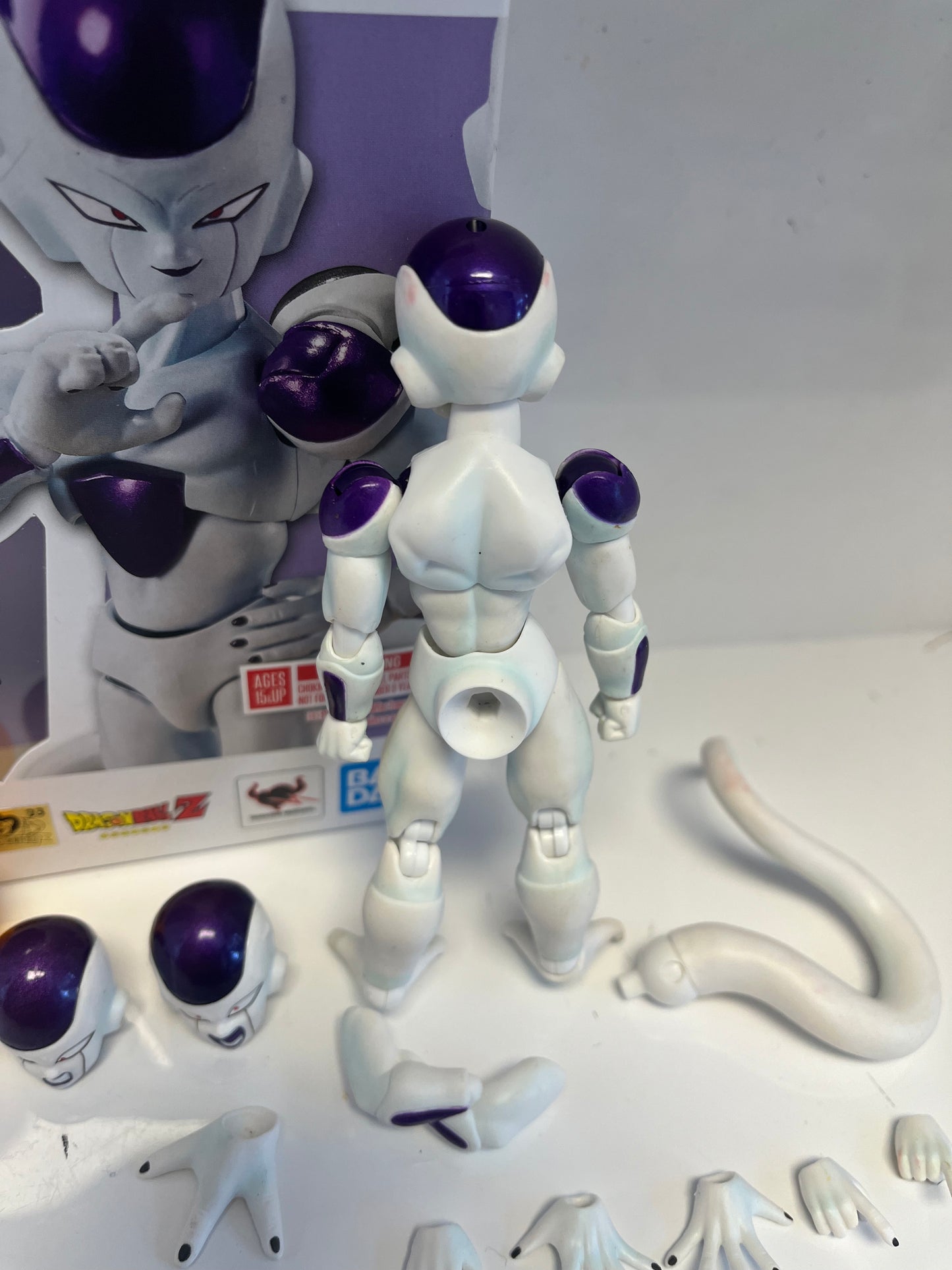 S.H. Figuarts DBZ Frieza