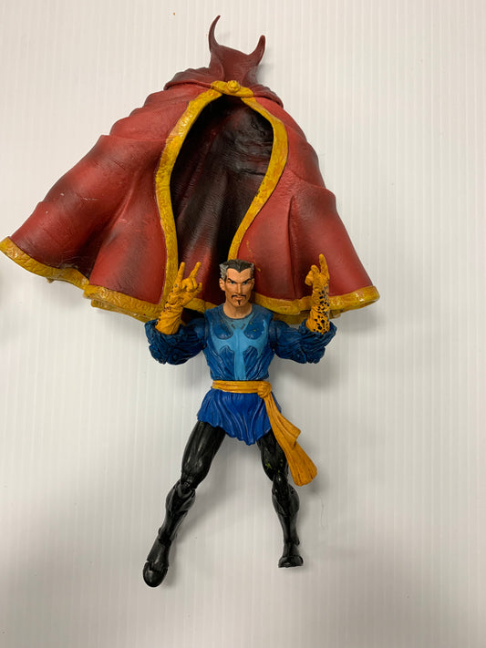 Marvel Toybiz Legends Dr. Strange