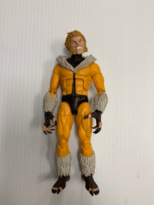 Marvel Legends Sabretooth