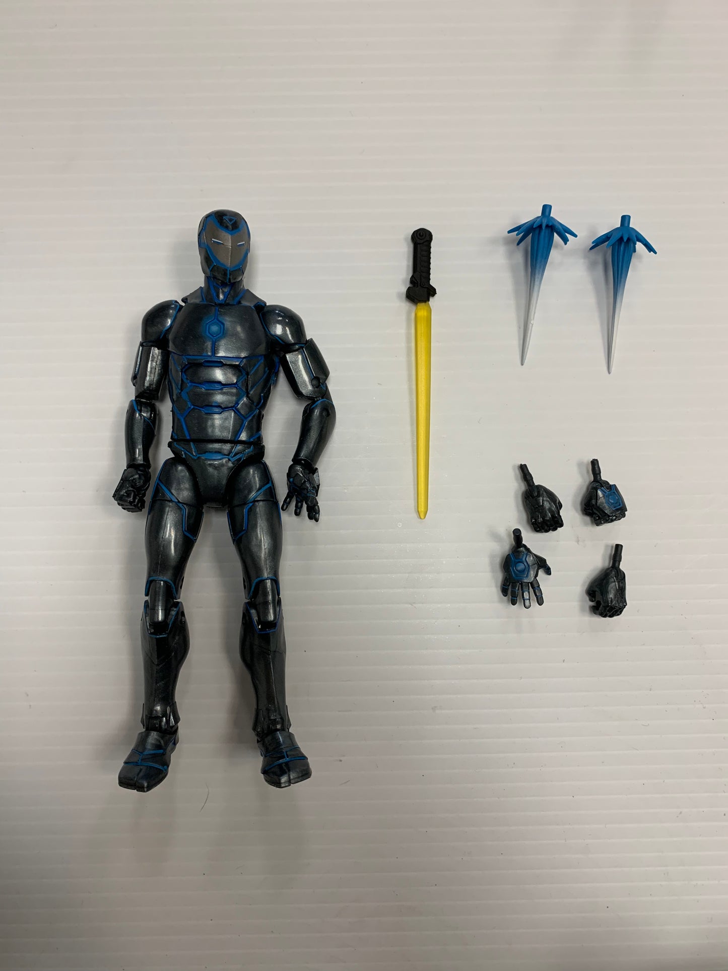 Marvel Legends Stealth Suit Invincible Iron Man