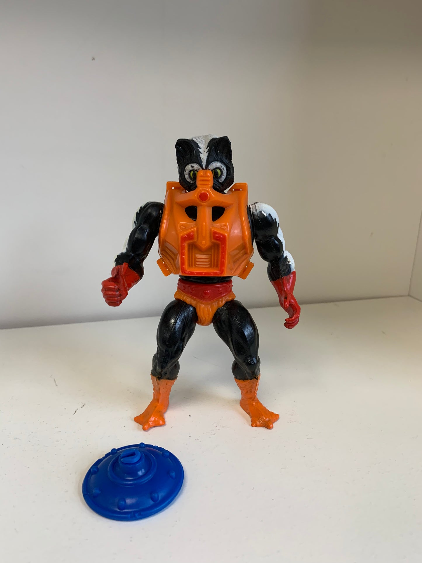 Masters of the Universe (loose) - Stinkor / Puantor (Made in Masters of the Universe (loose) - Stinkor / Puantor (Made in
