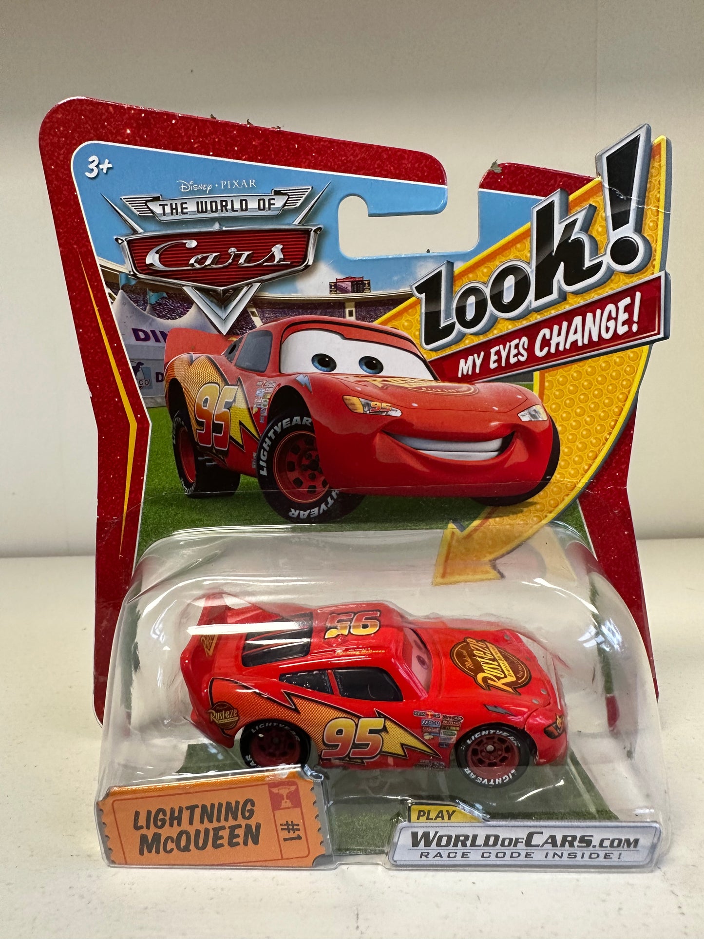 Mattel World of Cars Lightning McQueen Disney Pixar